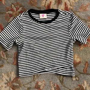 Cropped striped tight te